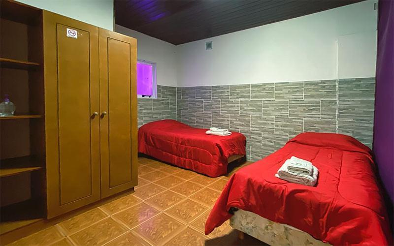 Hostel El Salto Эль-Чальтен Экстерьер фото