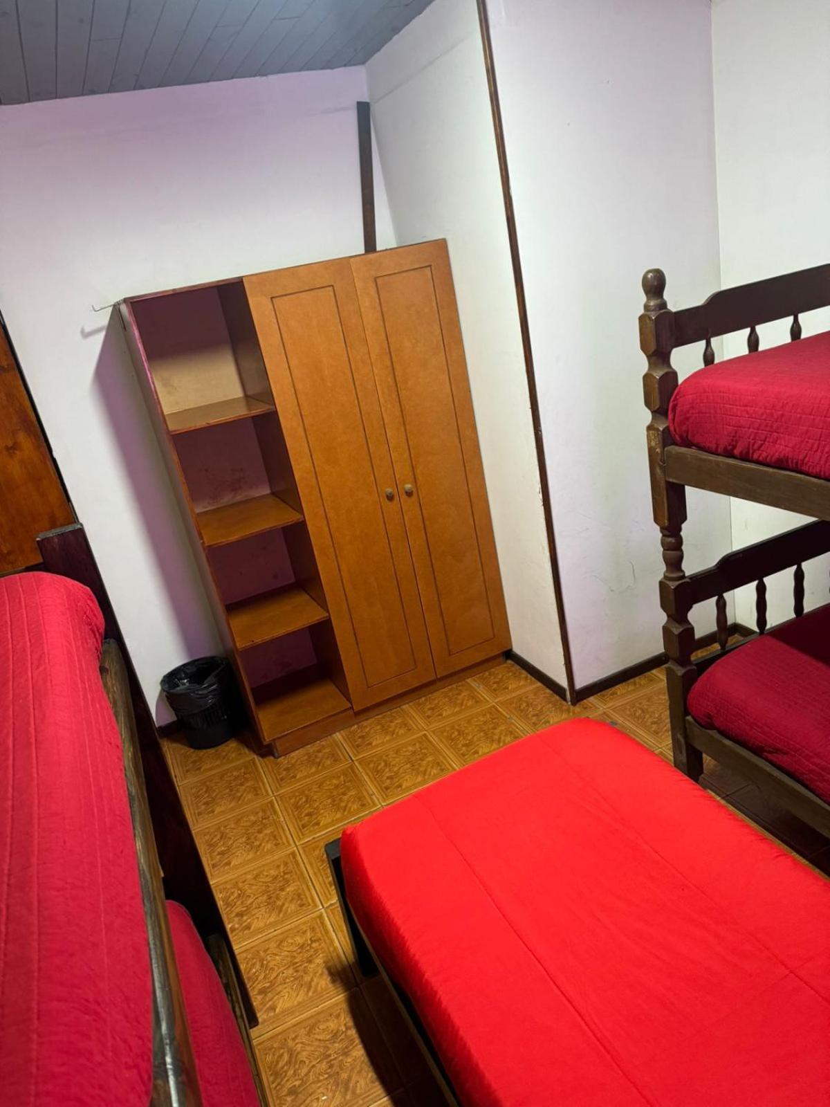 Hostel El Salto Эль-Чальтен Экстерьер фото